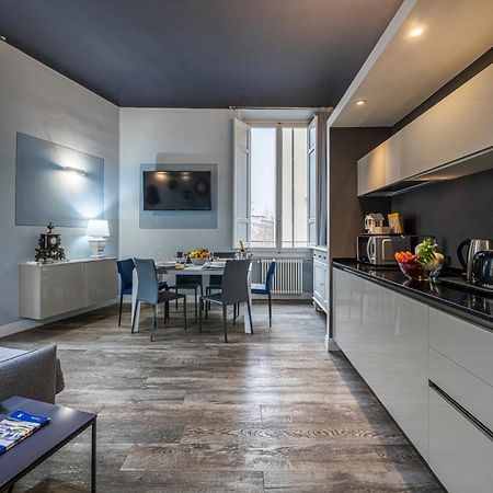 Cherubini Palace Thematic Apartment Florencia Exterior foto