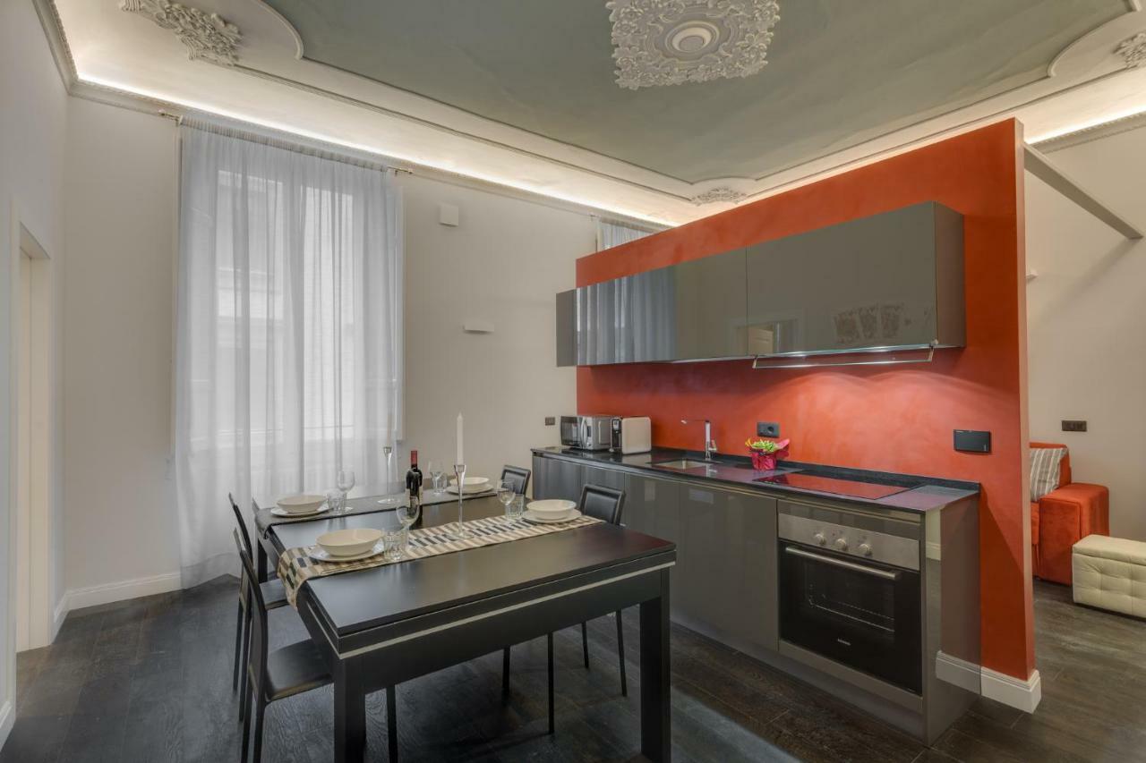 Cherubini Palace Thematic Apartment Florencia Exterior foto